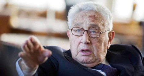 Kissinger dessine le Nouvel Ordre Mondial, Kerry appelle à la coalition globale
