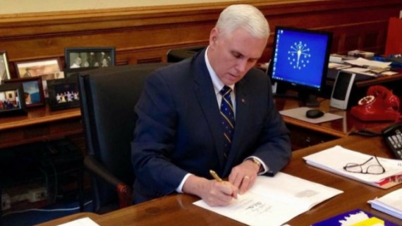 Etats-Unis : l’Indiana, 20e Etat américain à passer une loi pour protéger la liberté religieuse grâce au gouverneur Mike Pence