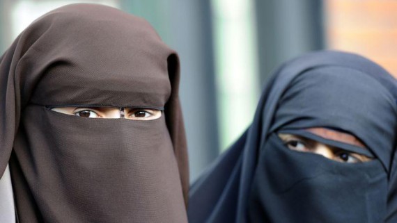 10000 euros amende femmes burqa