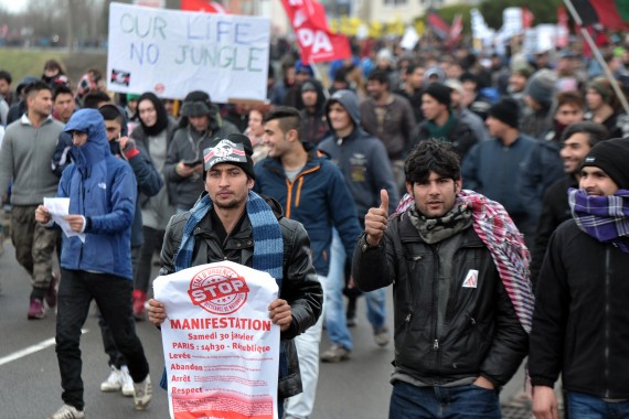 Calais Suède Danemark Migrants Europe