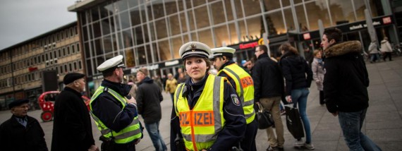 Viols Cologne enquête contre policiers parlé
