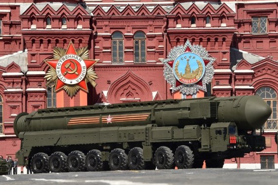 course armes nucléaires poche Etats Unis Russie Chine