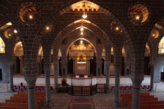 gouvernement Turquie expropriation églises Diyarbakir Chronique centre historique