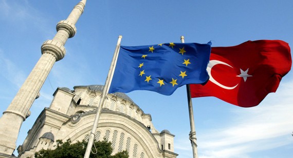 Union européenne intégration militaire politique Turquie