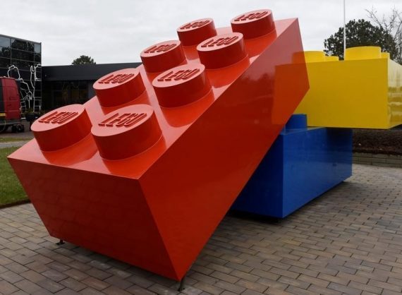 Lego publicités Daily Mail