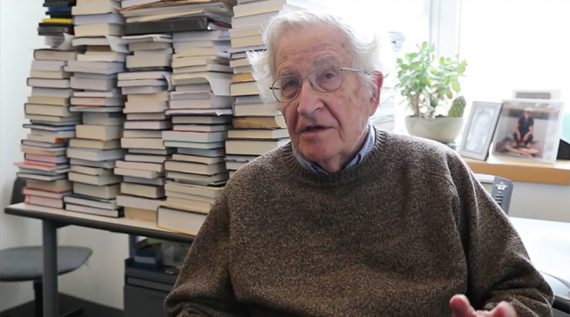 Noam Chomsky éclatement UE échec politiques néo libérales