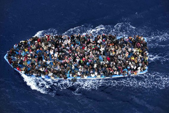 20 pourcent valeur augmentation nombre migrants arrivés bateau Italie 2016