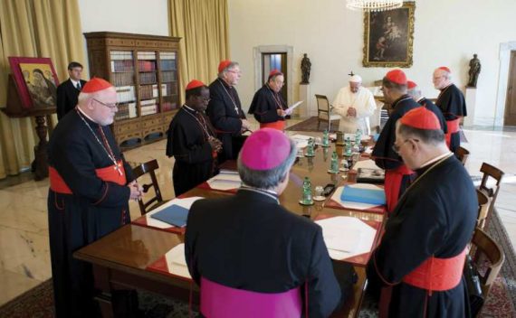 Conseil neuf cardinaux allégeance pape François