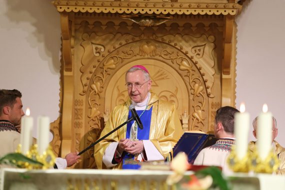 conférence évêques Pologne pas communion divorcés remariés