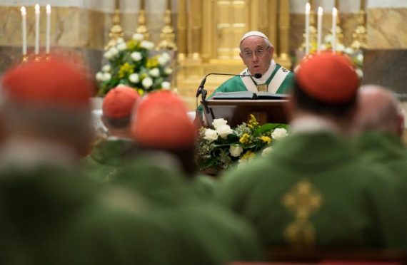 Osservatore Romano clergé principal obstacle projets pape François