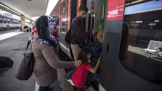Angela Merkel réfugiés vacances pays origine