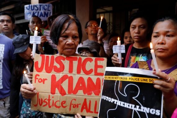 politique anti drogue Rodrigo Duterte contestée Philippines mort jeune
