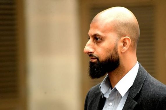 Pharmacien Islamique Jugé Lavage Cerveau Terroriste Enfants Royaume Uni