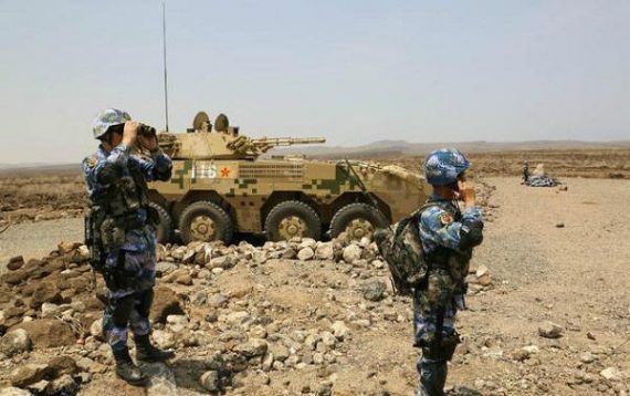 Premiers exercices militaires tirs réels Chine Djibouti