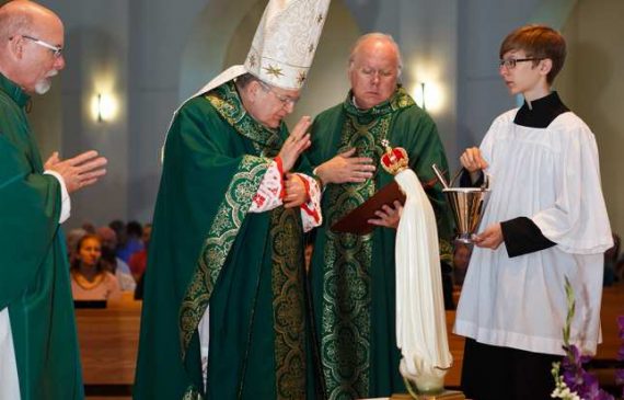 Cardinal Burke Russie pas consacrée Notre Dame Fatima