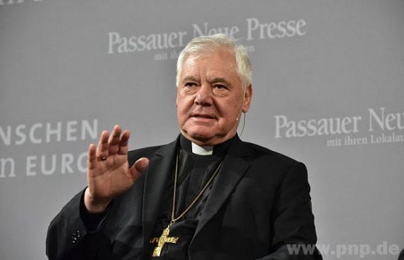 Cardinal Müller Eglise destruction conférences épiscopales dernier mot textes liturgiques
