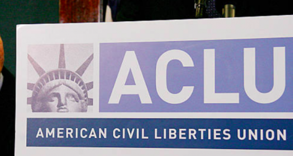 administration Trump Cour suprême sanctionner avocats ACLU mineure clandestine avortement