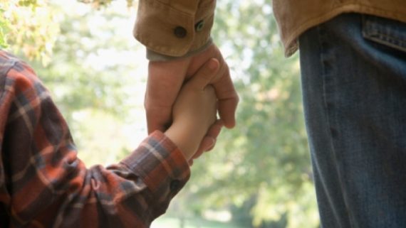 couple évangéliques adopter Canada mariage gay