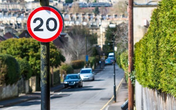 zones 30 Sécurité routière Angleterre morts blessés graves