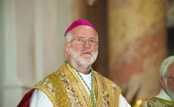 cardinal évêques condamnation Amoris laetitia interprétation François supplémentaires