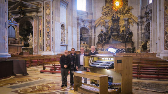 orgues numériques basilique Saint Pierre pétition cardinal Sarah 10.000 signatures