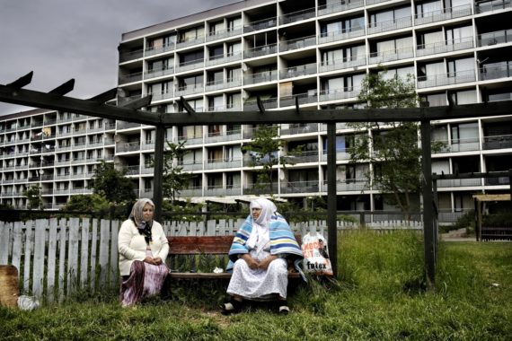 Gouvernement danois punir doublement délits zones défavorisées