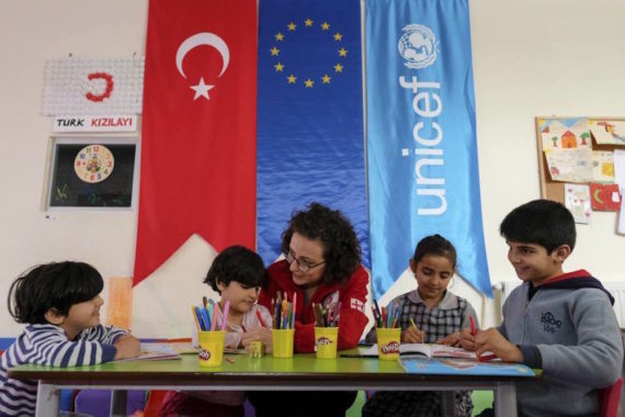 UE offre argent Turquie réfugiés syriens