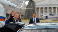 Poutine organise la riposte aux sanctions occidentales