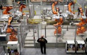 Faut-il remplacer les travailleurs par des robots ?