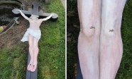 Un Egyptien abat un crucifix en Autriche