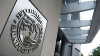 FMI secteur bancaire parallele risques stabilite