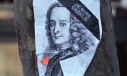 Voltaire est Charlie : Charlie est Voltaire