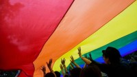Etats-Unis jeunes ridiculises ecole opposition lobbying LGBT