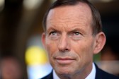 Australie : le Premier ministre Tony Abbott sauvé de la démission de justesse par le vote de son parti