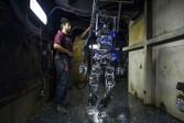 L’US Navy teste son robot-pompier pour la première fois