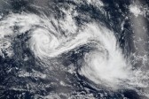 La photo : rencontre de deux cyclones dans l’océan indien