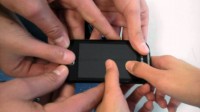 L'esclavage volontaire des adolescents « connectés » à leur portable