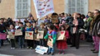 Alpes-Maritimes : la colère de parents et d’enseignants contre les fermetures de classes