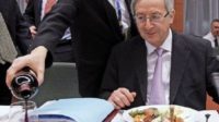 Jean Claude Juncker euphorique Riga
