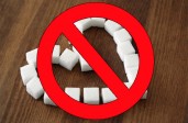 Royaume-Uni : Big Brother veut ôter la plupart des sucres des régimes alimentaires, le gouvernement devrait prendre des mesures