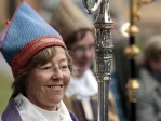 Suède : Eva Brunne, « évêquesse » lesbienne, a proposé de retirer les croix d’une église et d’y ajouter des symboles musulmans