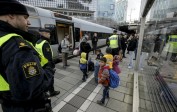 La Suède, submergée par l’afflux de migrants, rétablit les contrôles à ses frontières