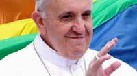 livre pape François Dieu miséricorde LGBT meilleur accueil