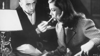 Censure OMS interdiction films tabac cigarettes fumer moins 18 ans