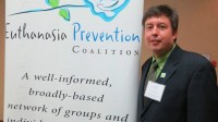 Alex Schadenberg, de la Euthanasia Prevention Coalition.