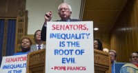 Bernie Sanders au Vatican : ira, ira pas ?