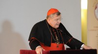 Cardinal Burke Amoris Laetitia Rétablir Foi Eglise Catholique