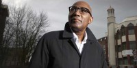 «&nbsp;La Grande-Bretagne court le risque d’un embrasement racial et religieux&nbsp;» avertit Trevor Phillips