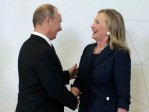 La Russie a intercepté des mails de Hillary Clinton et compte les diffuser