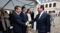 Hollande Reconnaît Abandon Harkis Aveu Assassins Gauche